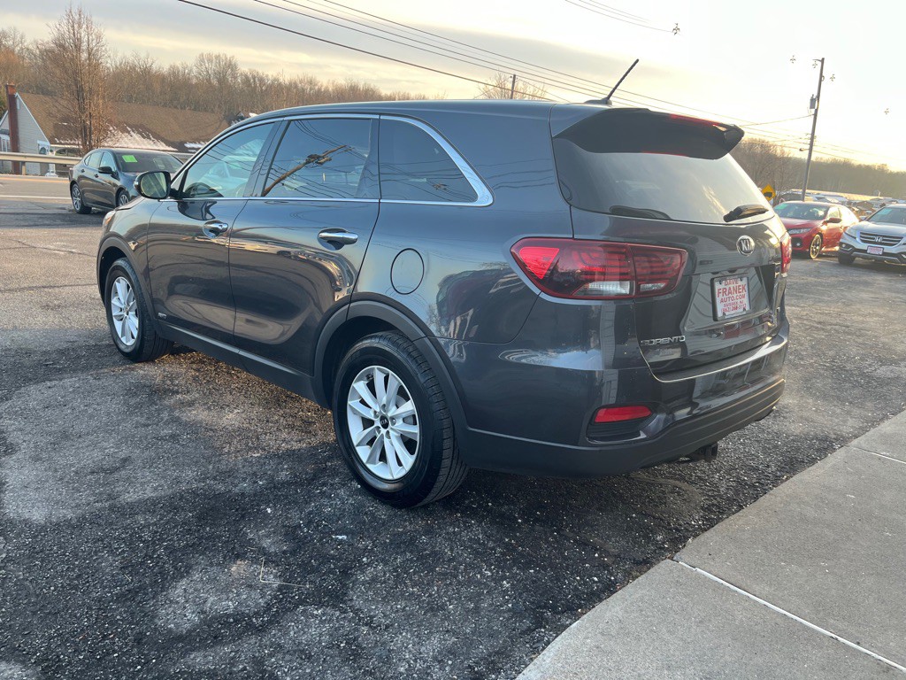 2019 Kia Sorento Image 8