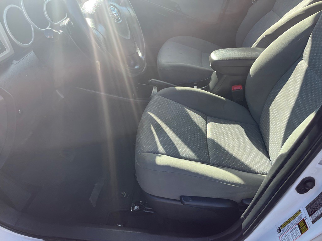 2010 Toyota Matrix Image 12