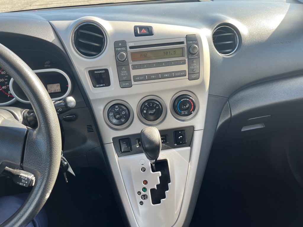 2010 Toyota Matrix Image 15