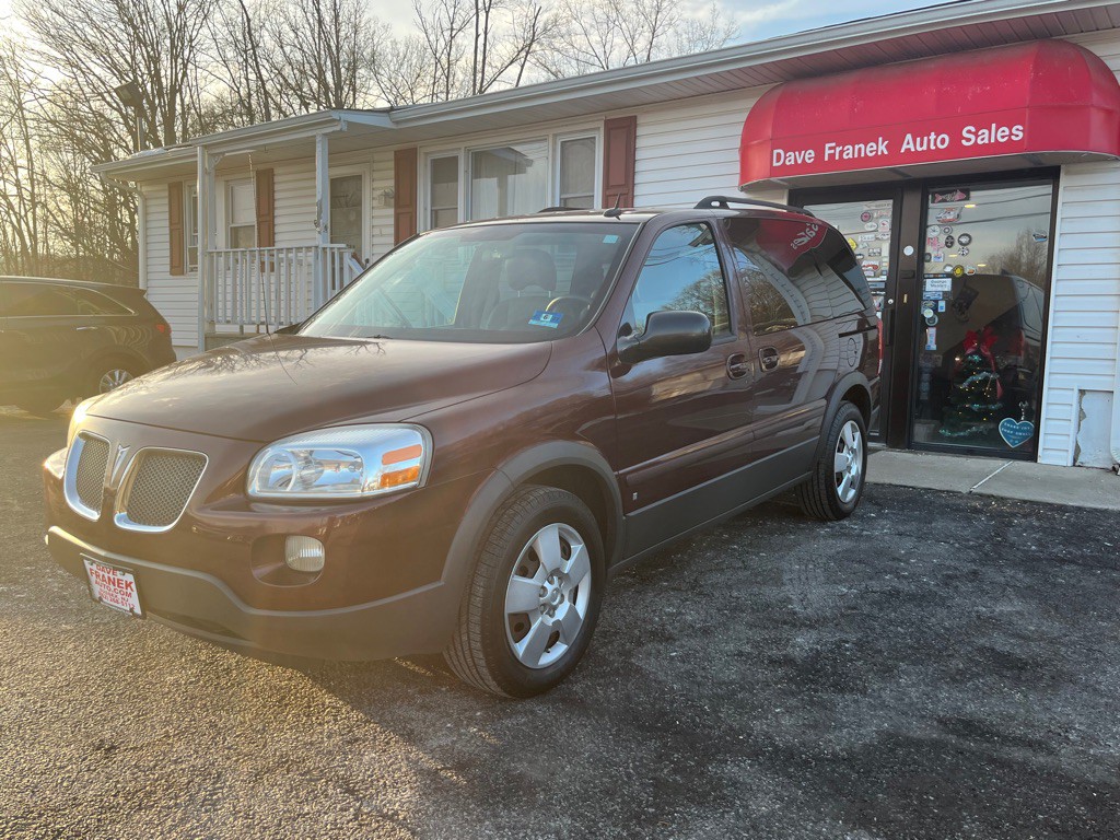 2008 Pontiac Montana Image 2
