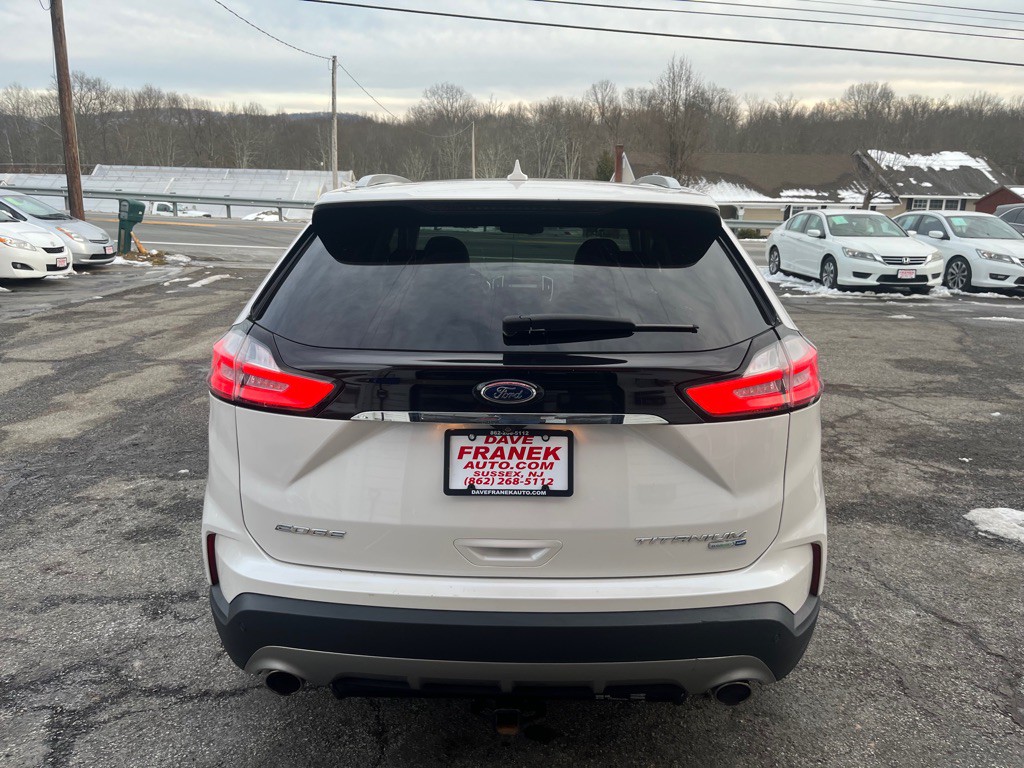 2019 Ford Edge Image 7