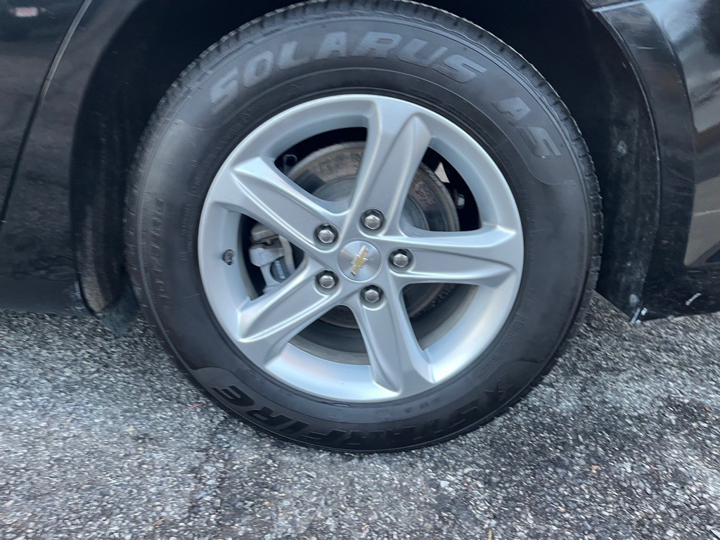 2019 Chevrolet Malibu Image 9