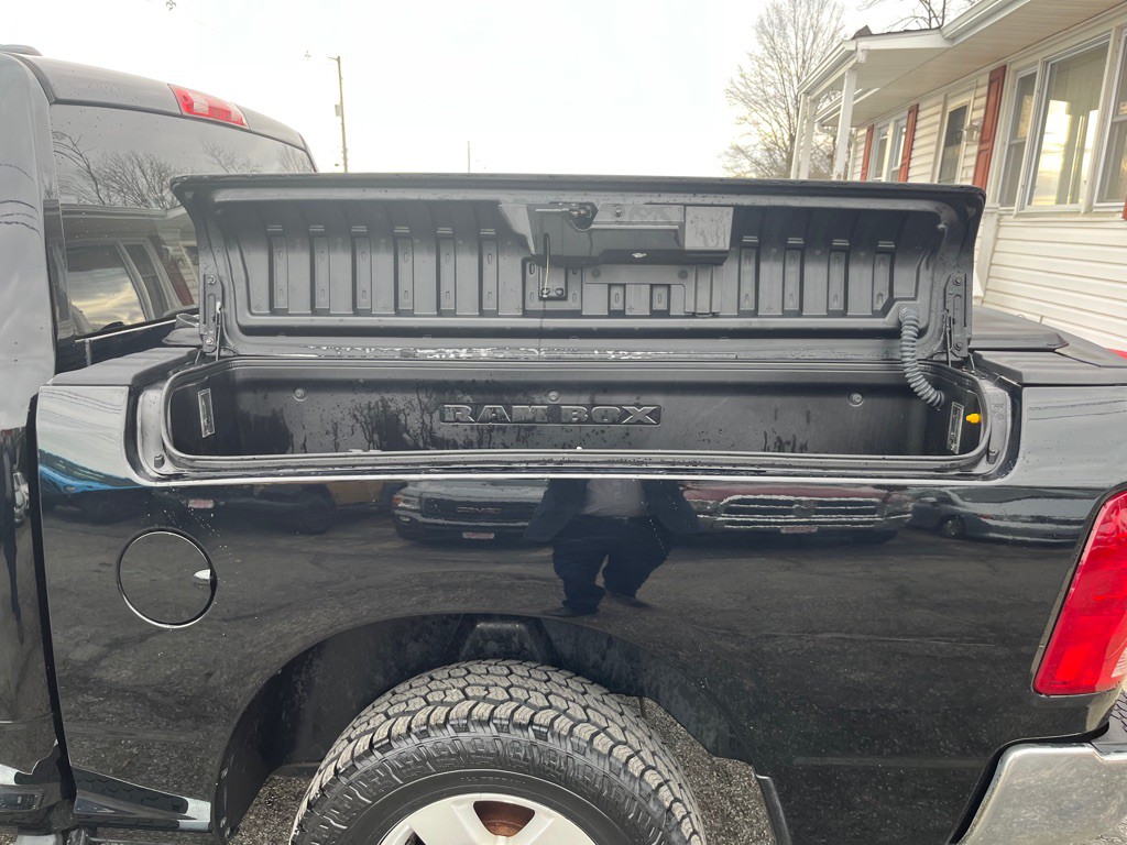 2015 RAM 1500 Image 12