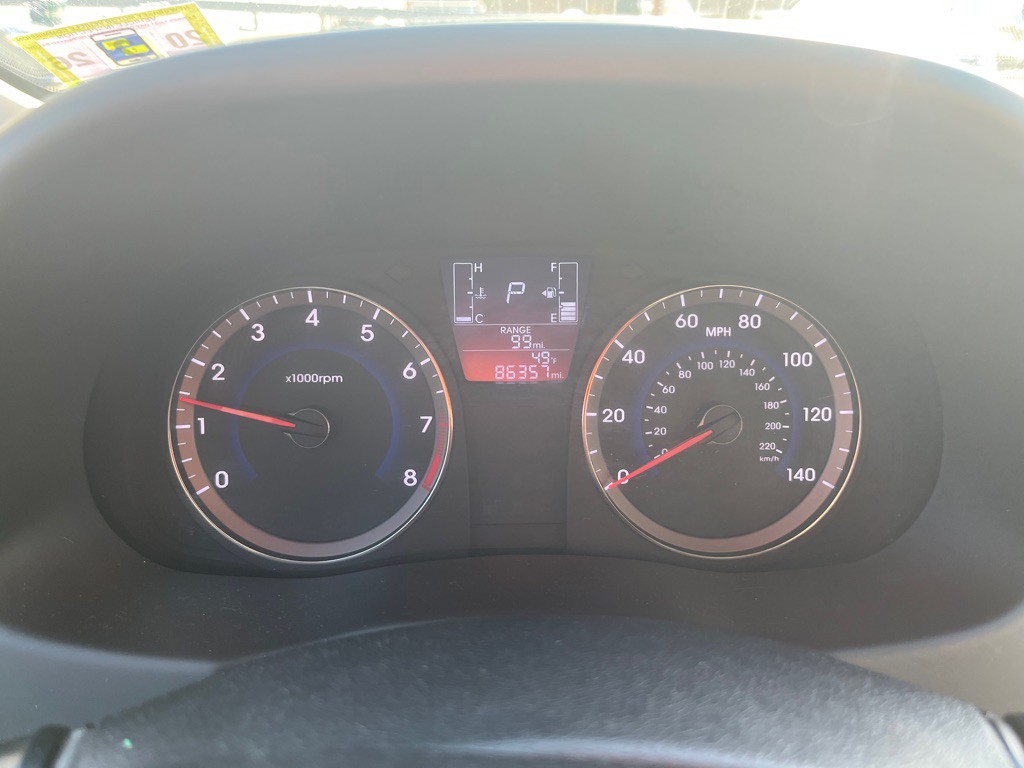 2017 Hyundai Accent Image 14