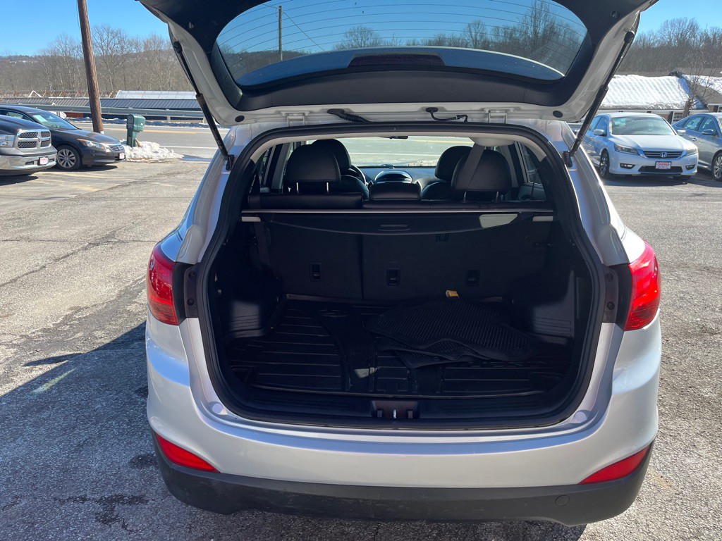 2013 Hyundai Tucson Image 6