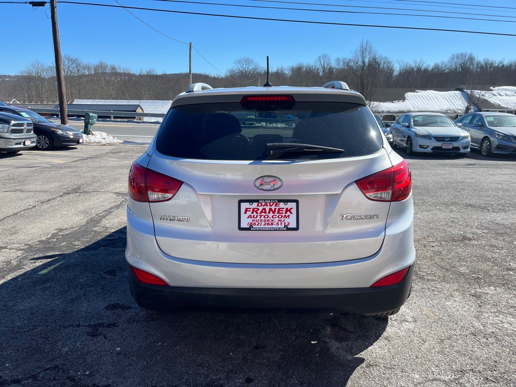 2013 Hyundai Tucson Image 7