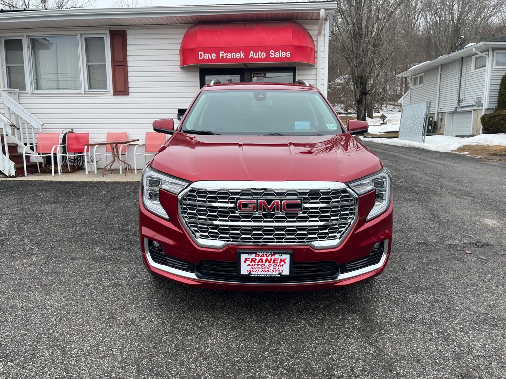2024 GMC Terrain Image 4