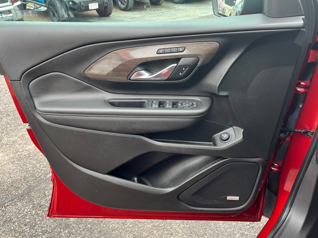 2024 GMC Terrain Image 12