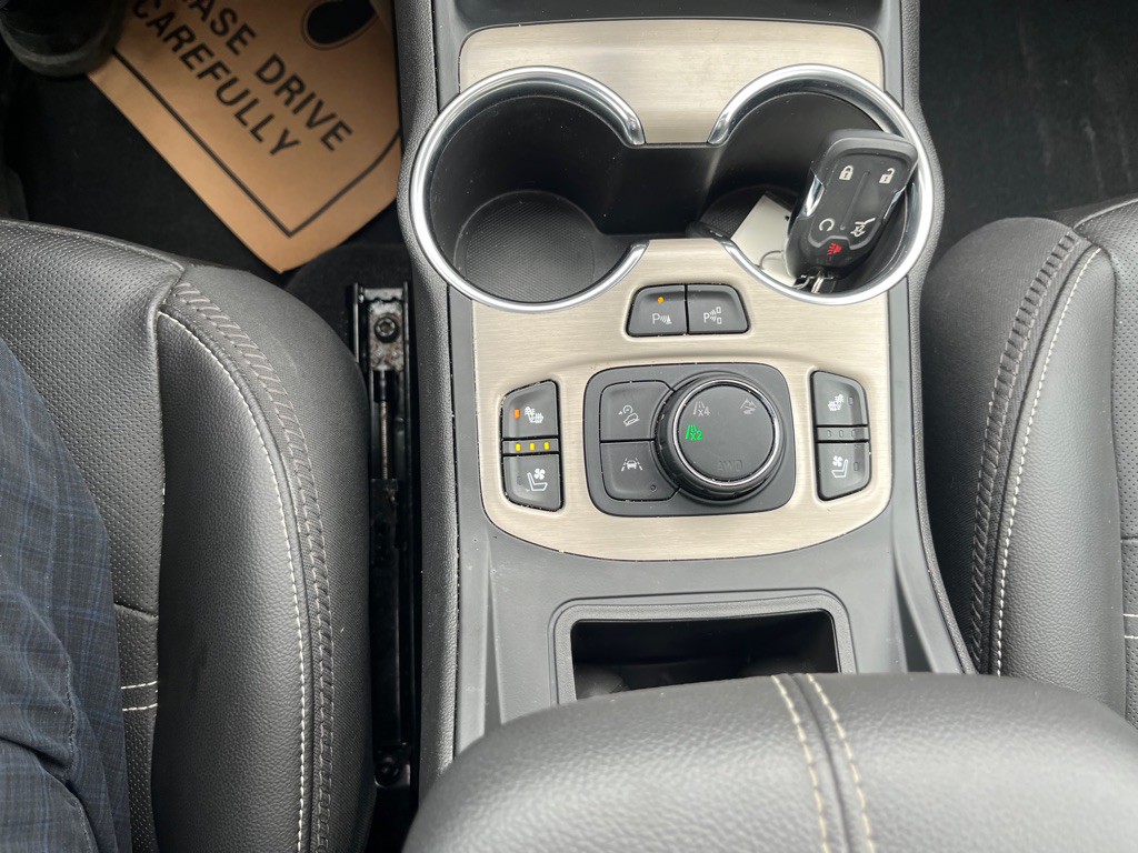 2024 GMC Terrain Image 15