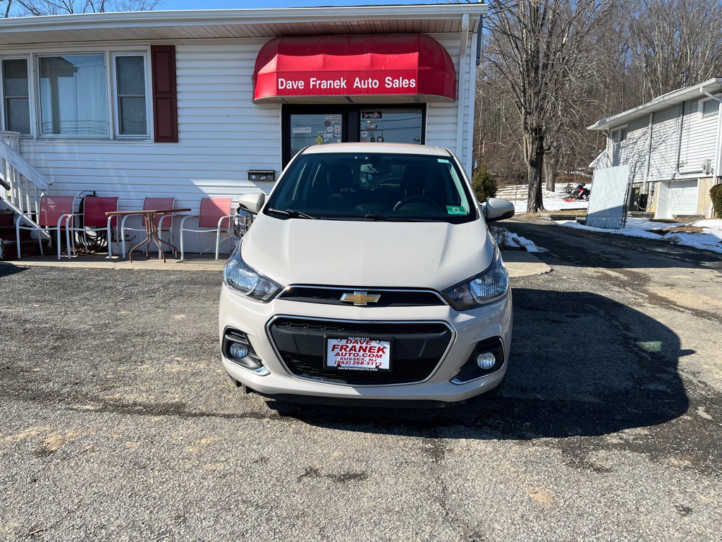 2018 Chevrolet Spark Image 3