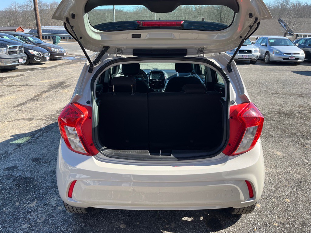 2018 Chevrolet Spark Image 6