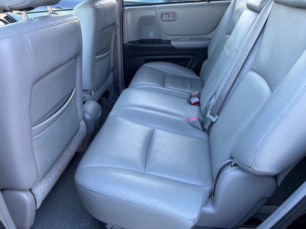 2005 Toyota Highlander Image 10