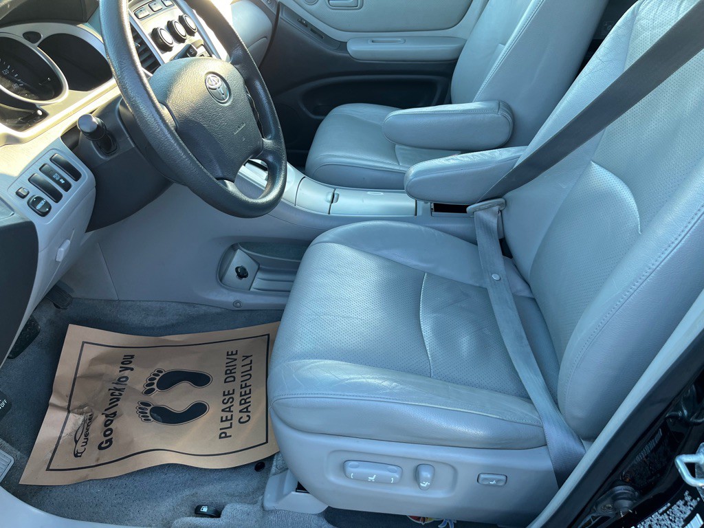 2005 Toyota Highlander Image 11