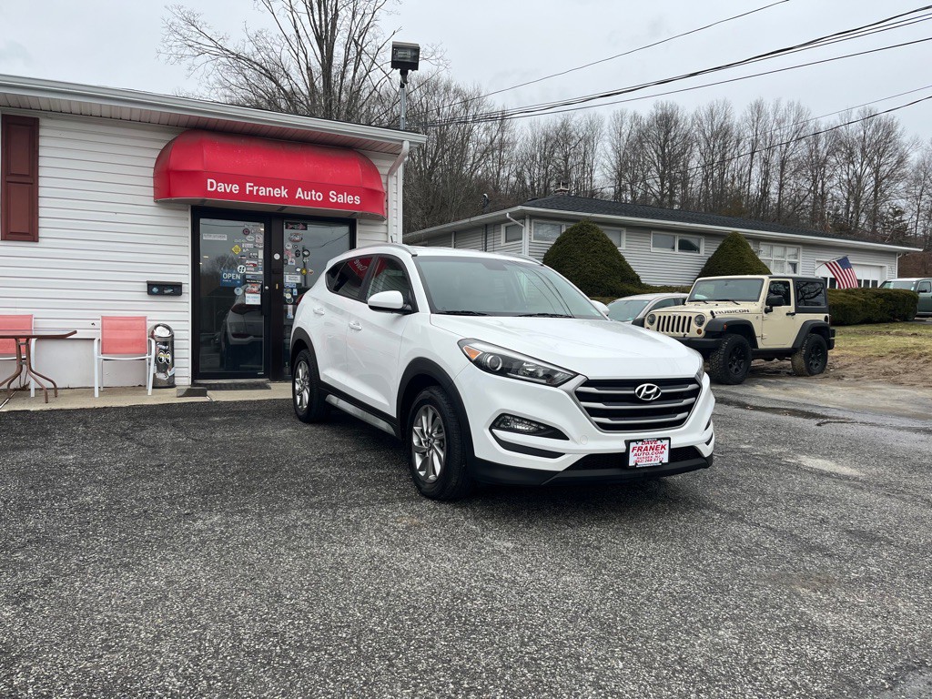 2017 Hyundai Tucson Image 2