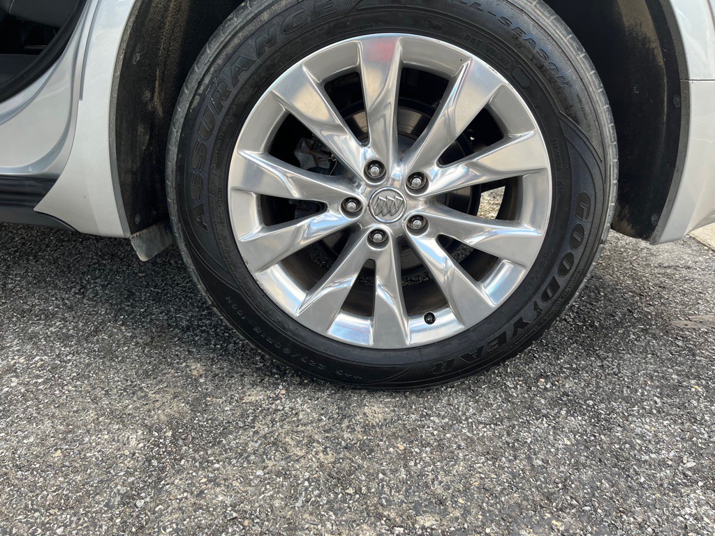 2017 Buick Envision Image 9