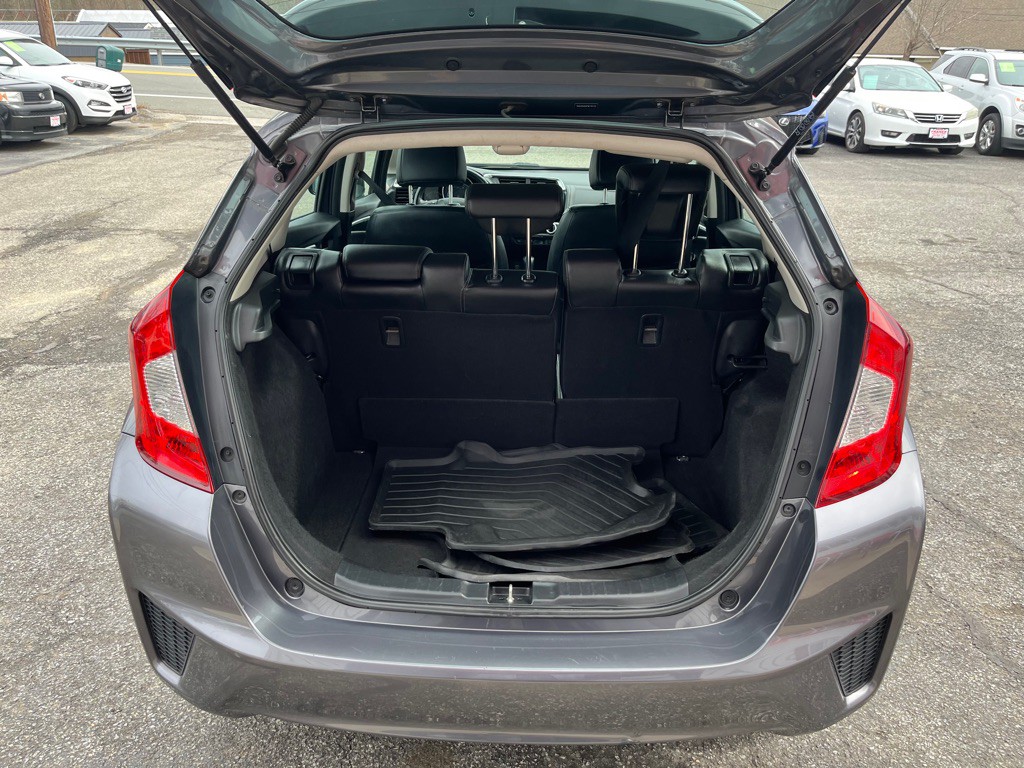 2015 Honda Fit Image 6