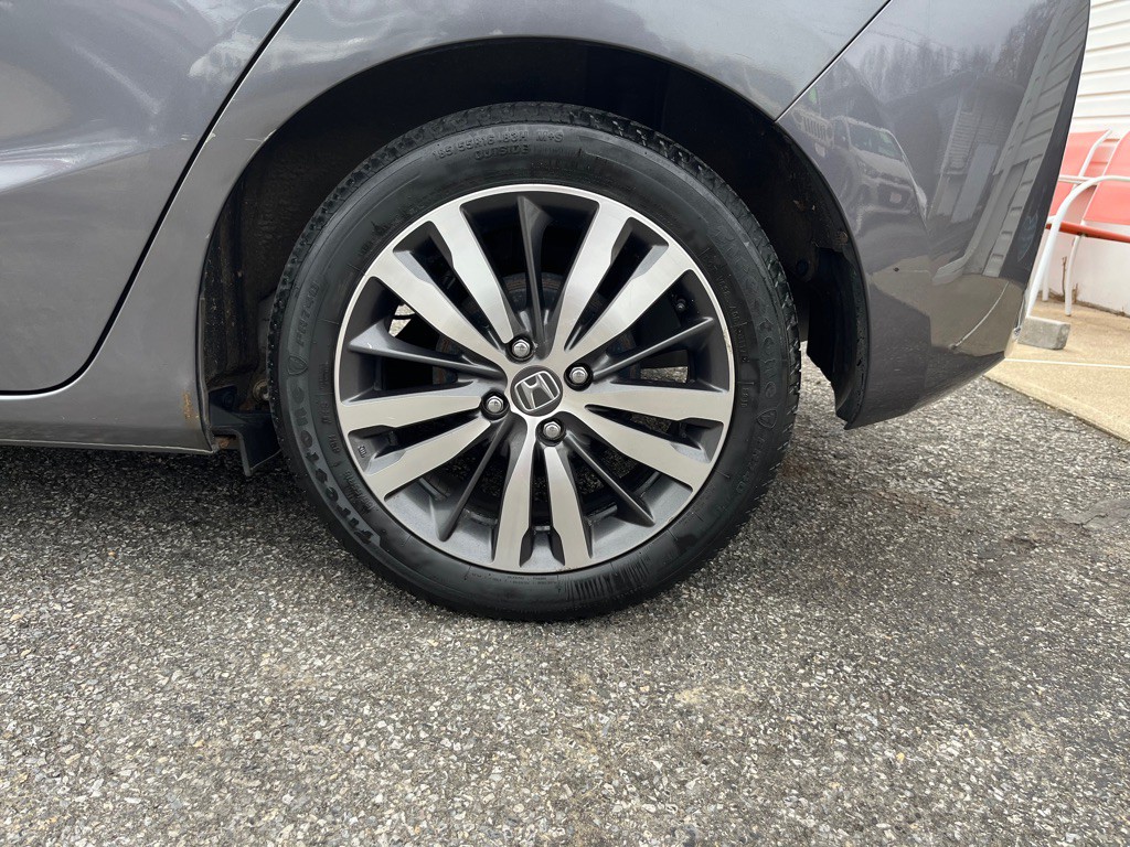 2015 Honda Fit Image 10