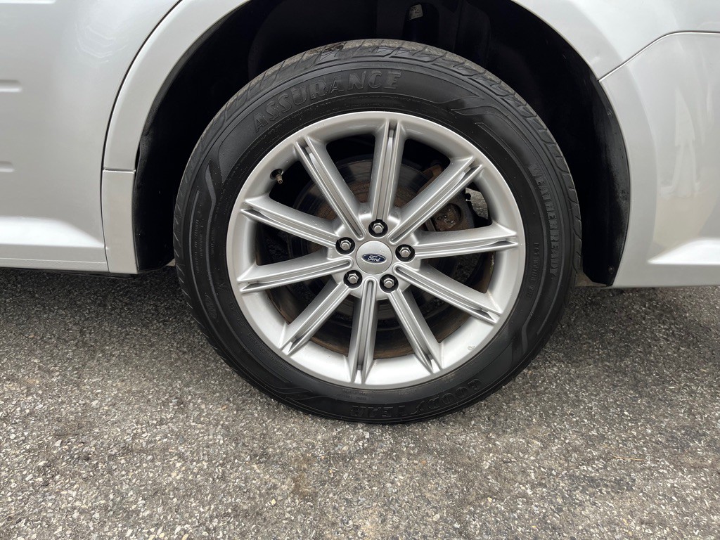 2018 Ford Flex Image 9