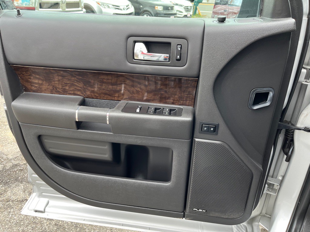2018 Ford Flex Image 12