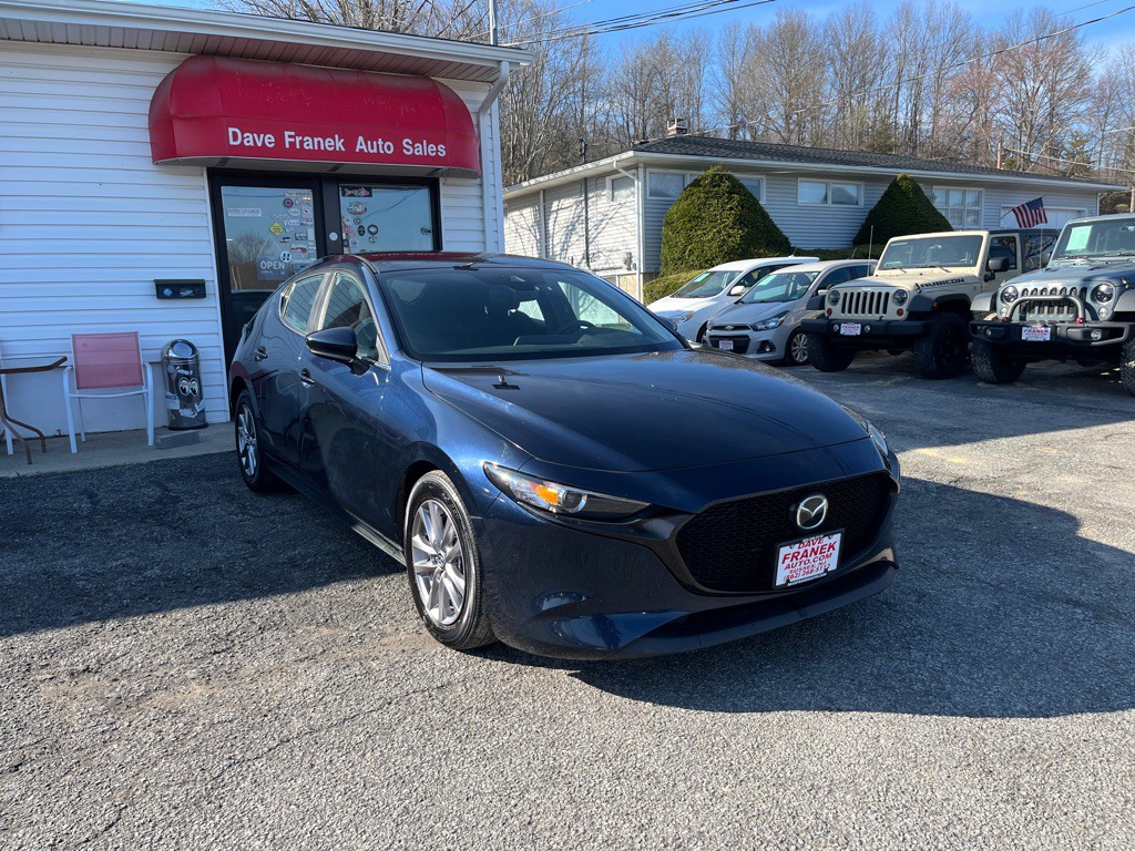 2021 Mazda Mazda3 Image 2