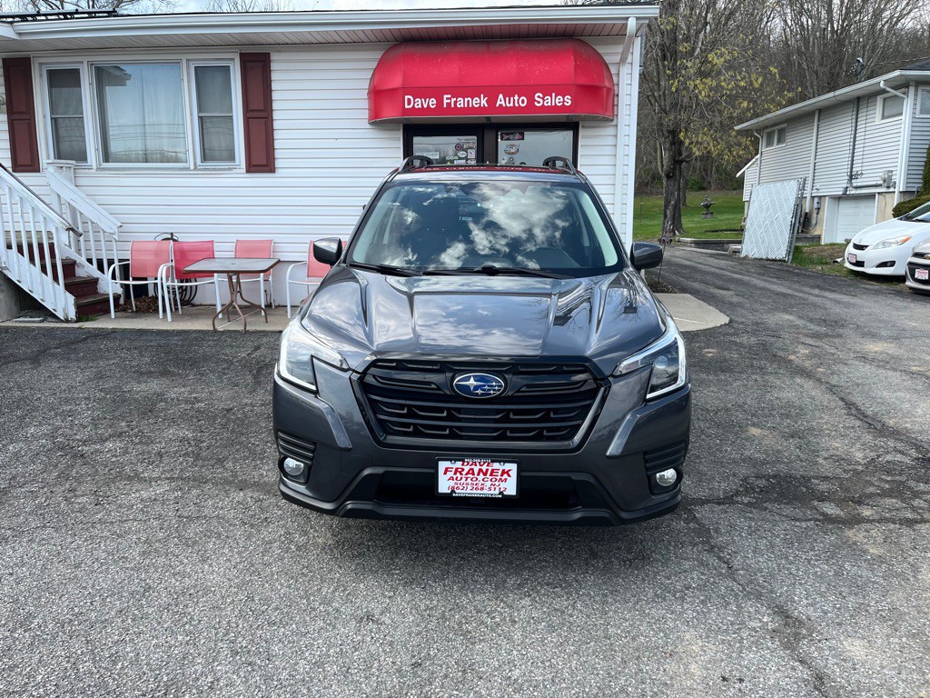 2022 Subaru Forester Image 3