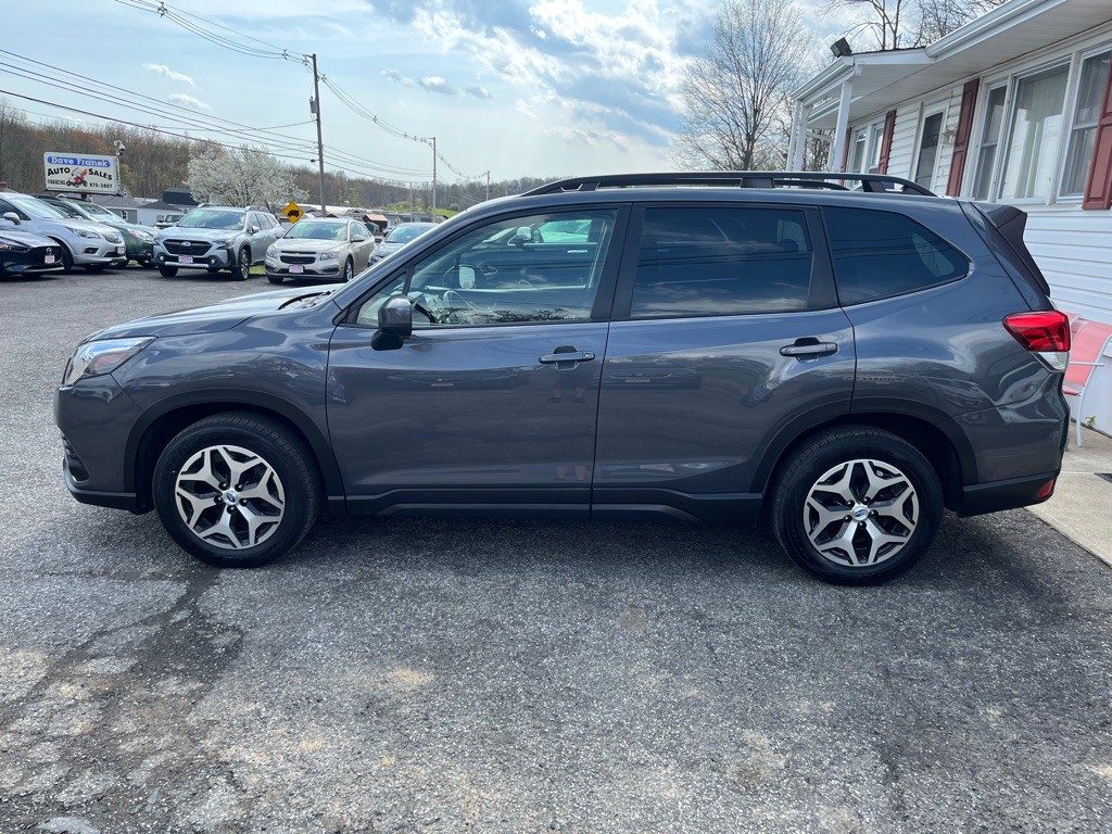 2022 Subaru Forester Image 5