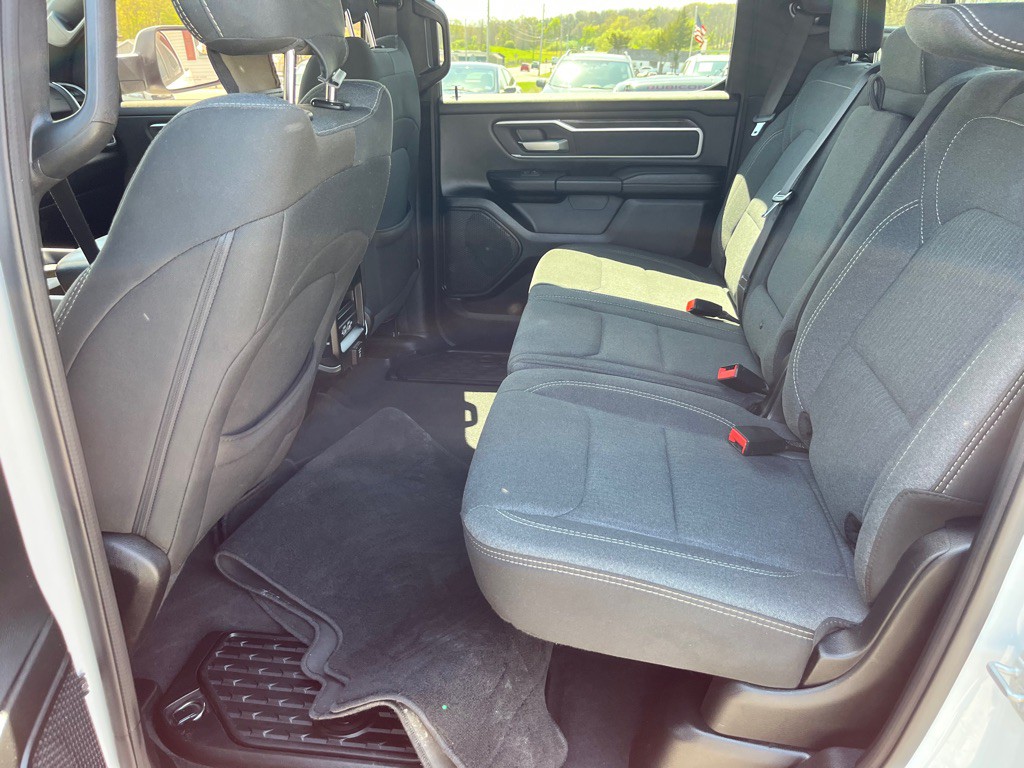 2020 RAM 1500 Image 9