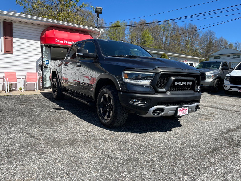 2019 RAM 1500 Image 2