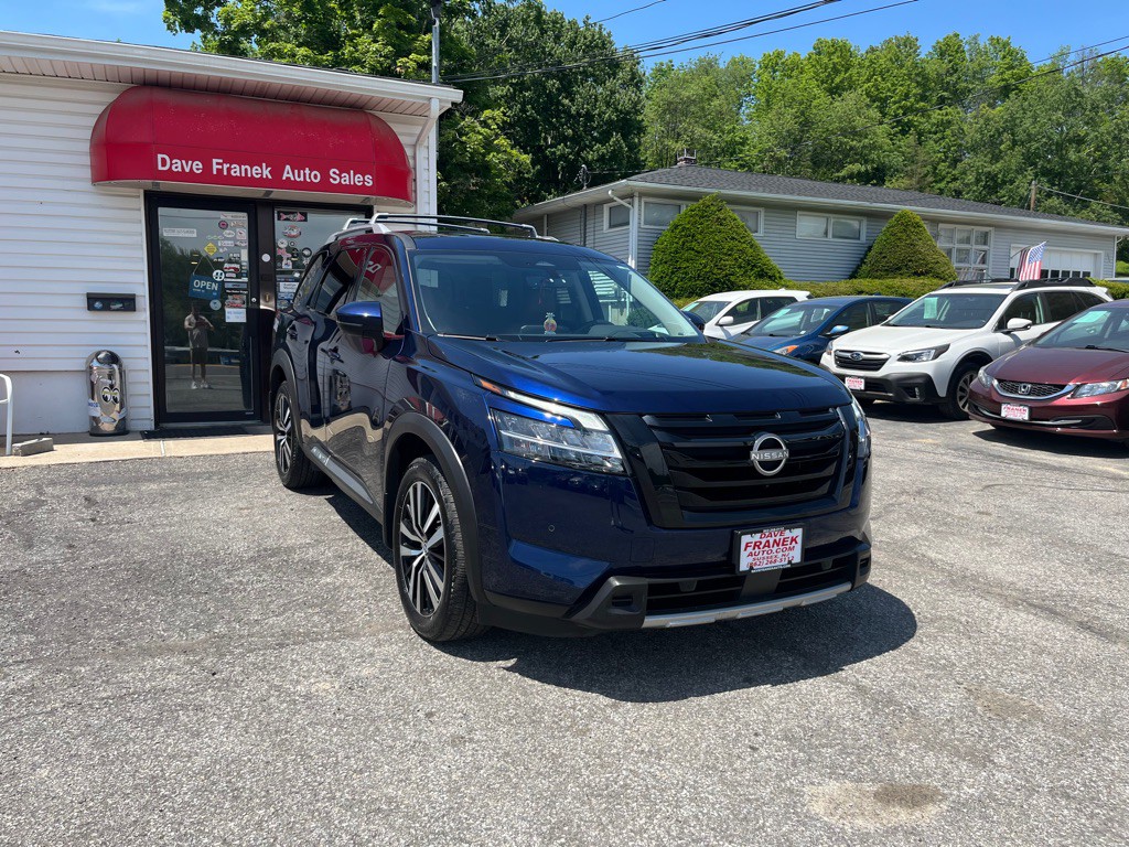 2024 Nissan Pathfinder Image 3