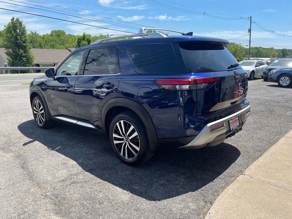 2024 Nissan Pathfinder Image 8