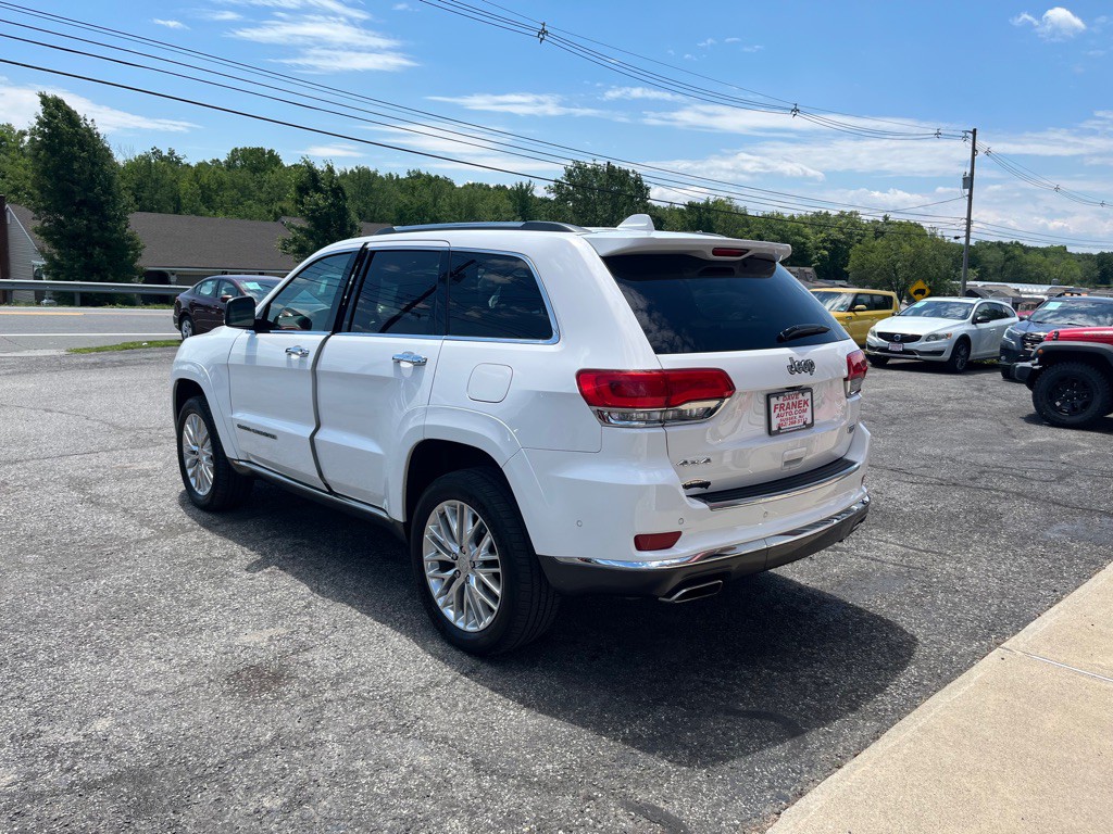 2017 Jeep Grand Cherokee Image 6