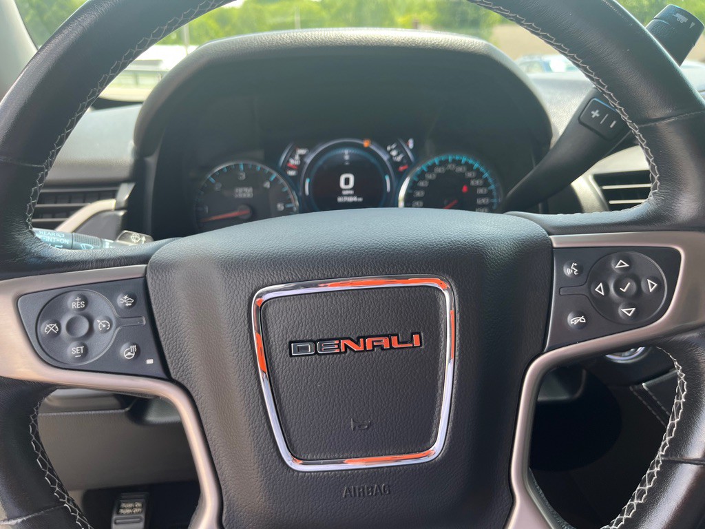 2019 GMC Yukon Image 12