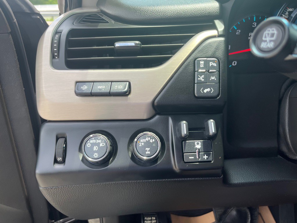 2019 GMC Yukon Image 13