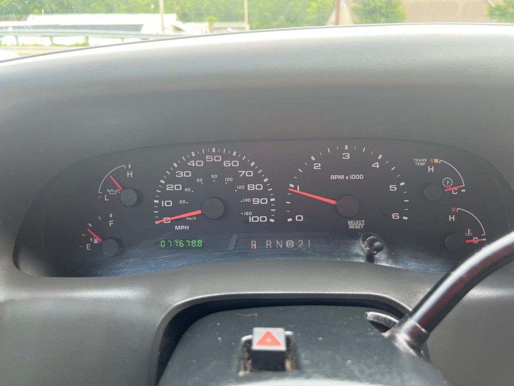 2004 Ford F-350 Image 12