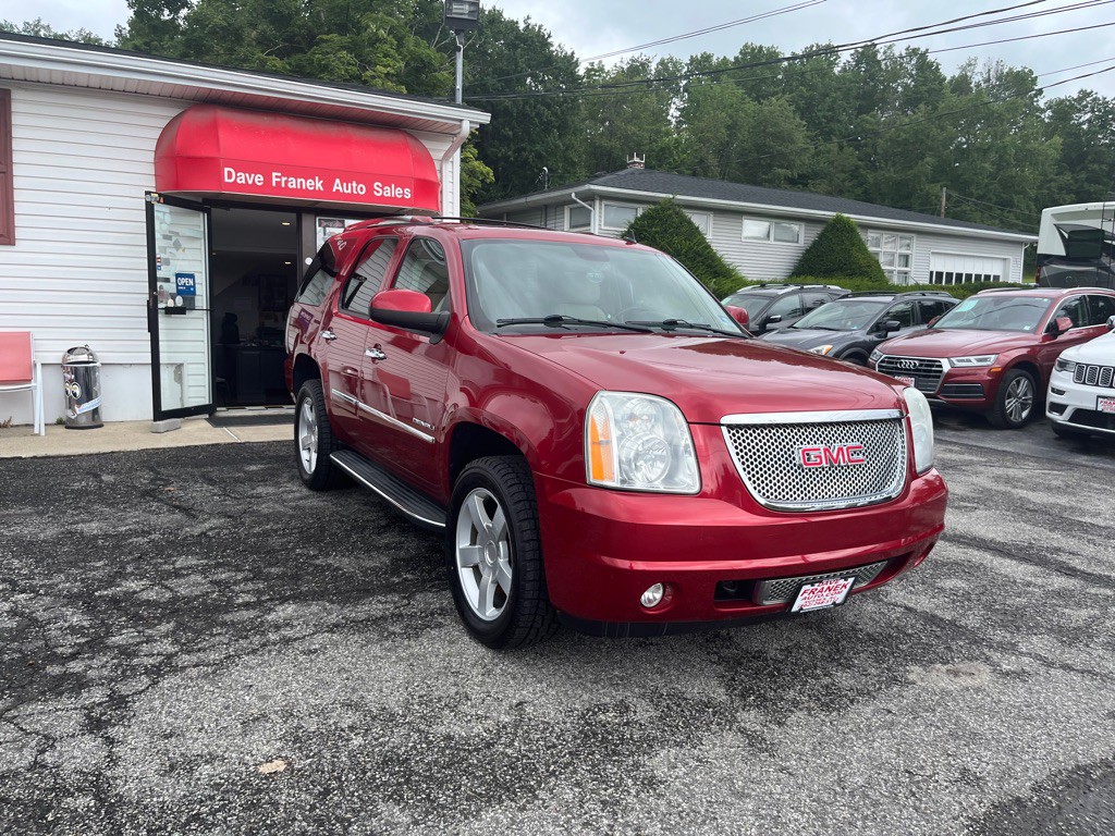 2012 GMC Yukon Image 1