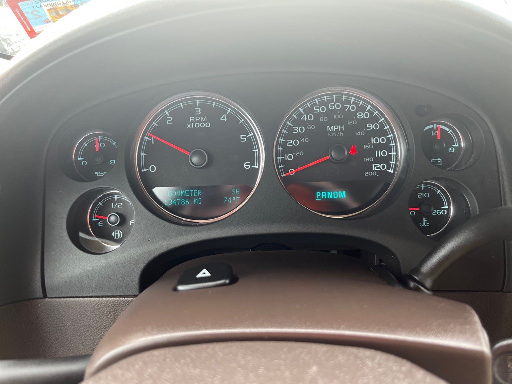 2012 GMC Yukon Image 17