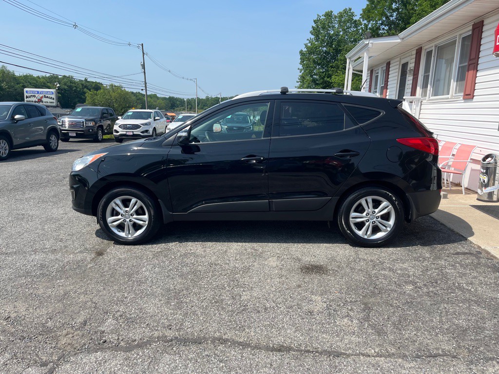 2013 Hyundai Tucson Image 10