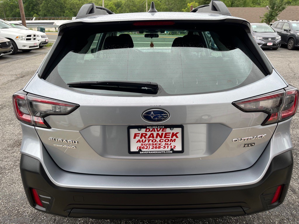 2020 Subaru Outback Image 8