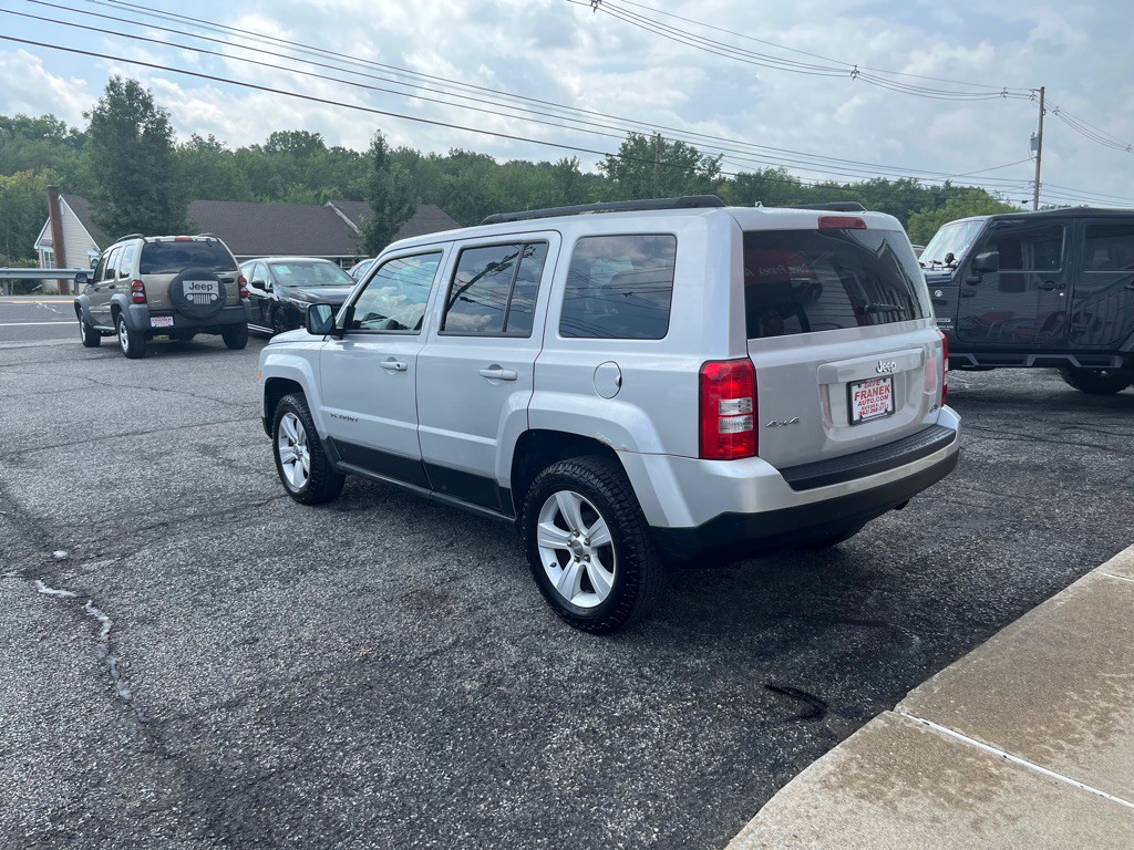 2011 Jeep Patriot Image 8