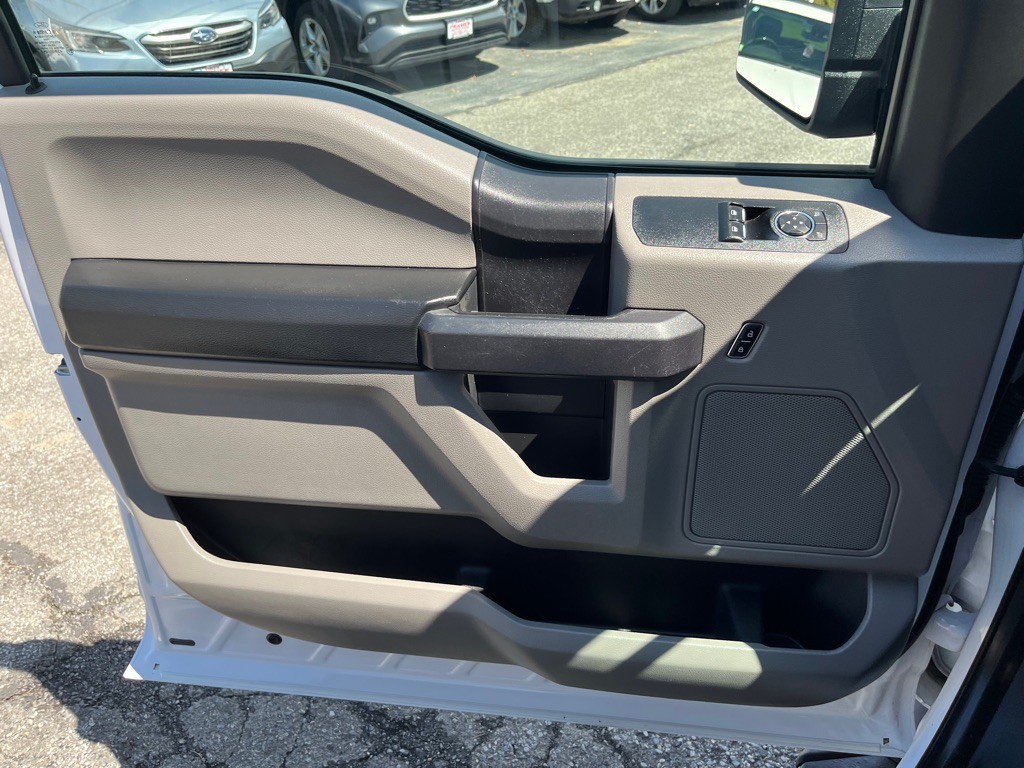 2015 Ford F-150 Image 9