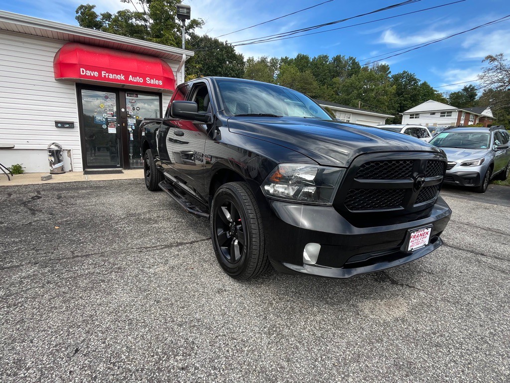 2016 RAM 1500 Image 2