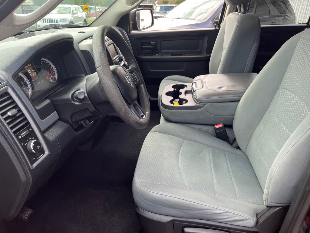 2016 RAM 1500 Image 11