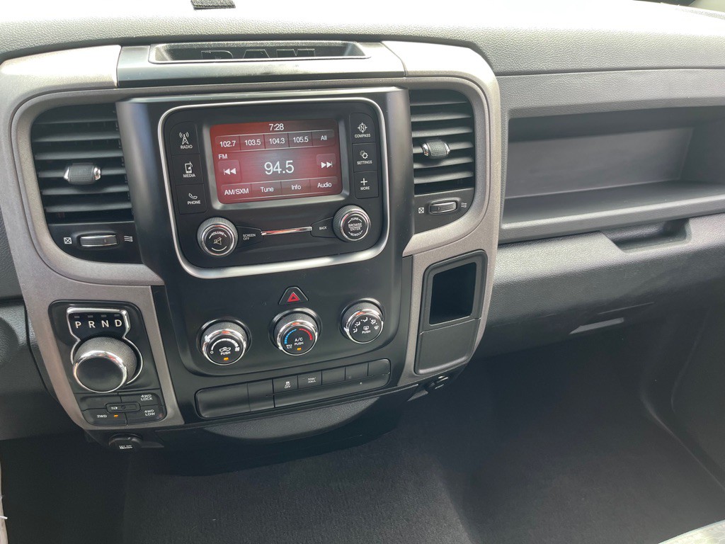 2016 RAM 1500 Image 13