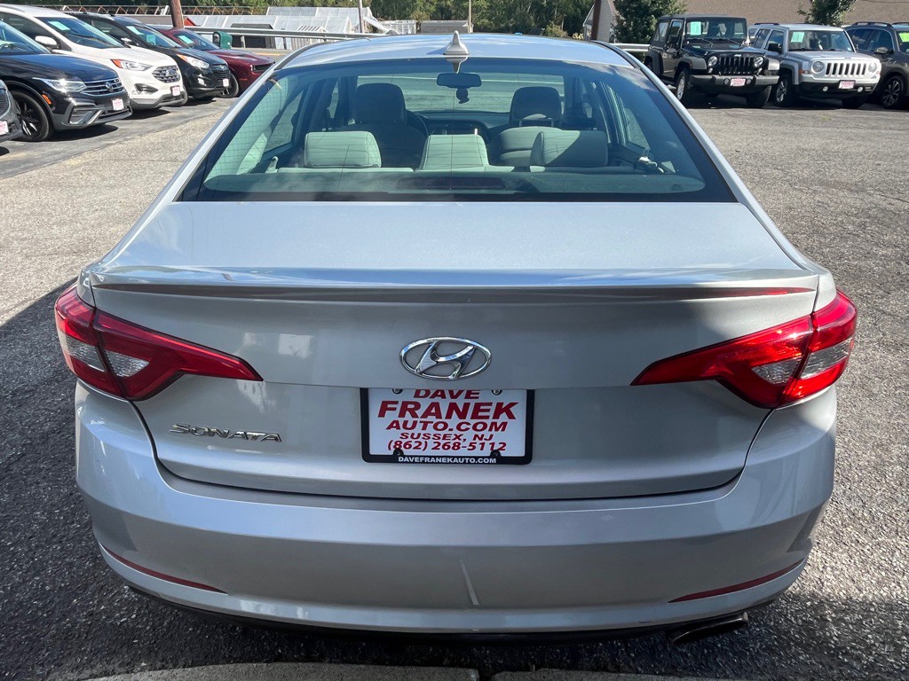 2017 Hyundai Sonata Image 5