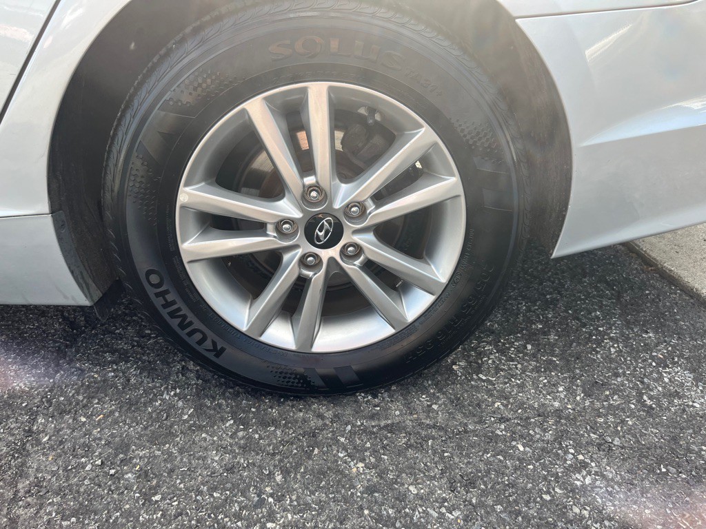 2017 Hyundai Sonata Image 7
