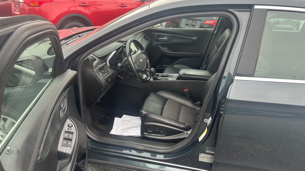 2018 Chevrolet Impala Image 12