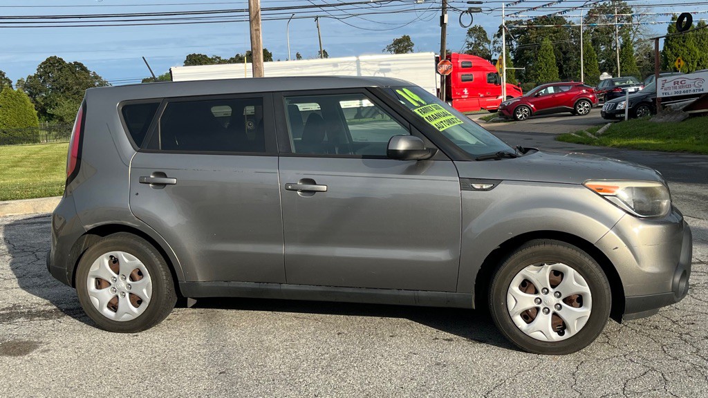 2014 Kia Soul Image 2