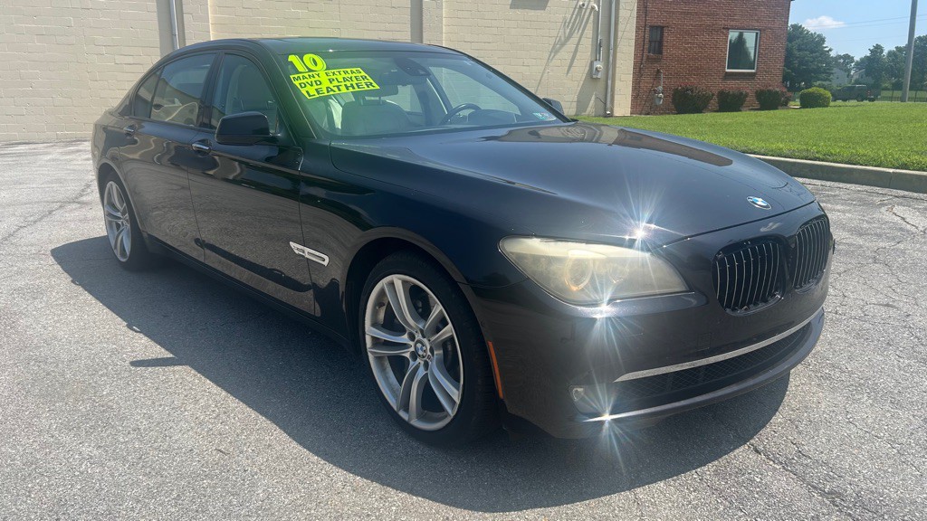2010 BMW 7 Series Image 5
