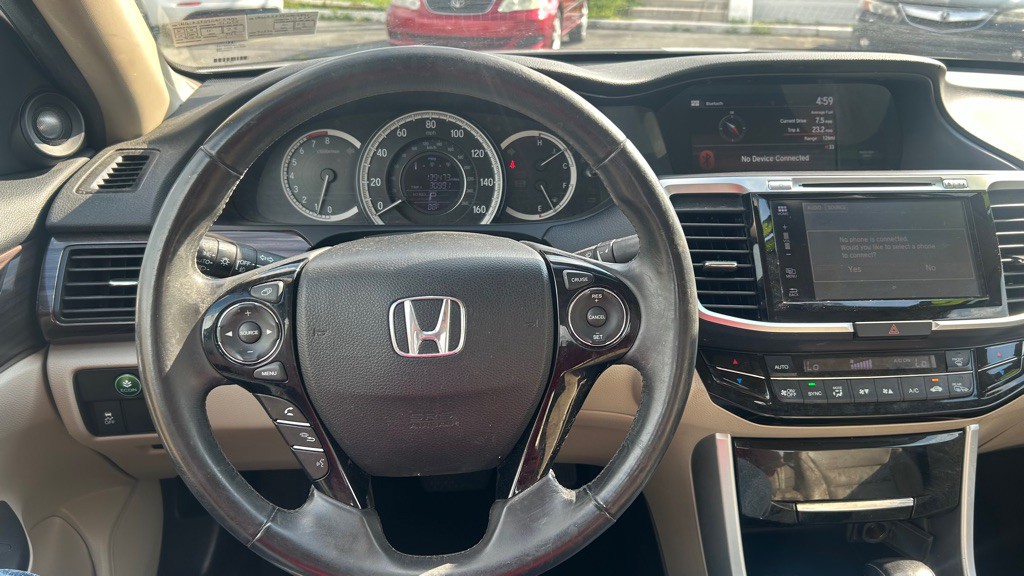 2016 Honda Accord Image 14