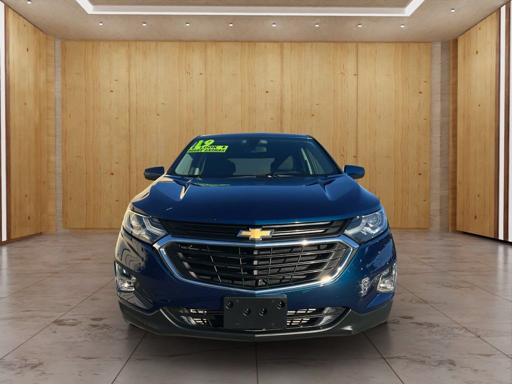 2019 Chevrolet Equinox Image 2